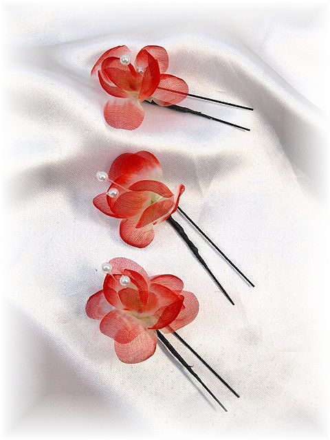 S-1035　洋花とパールのヘアUピンＬ３本セット