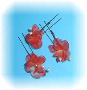 洋花とパールの髪飾り（レッド）