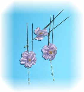 洋花の髪飾り（ゴールド粉付）